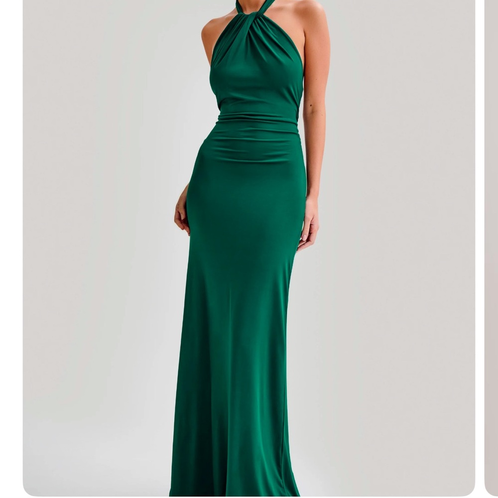 Elyna Slinky Halter Maxi Dress - Forest
Green